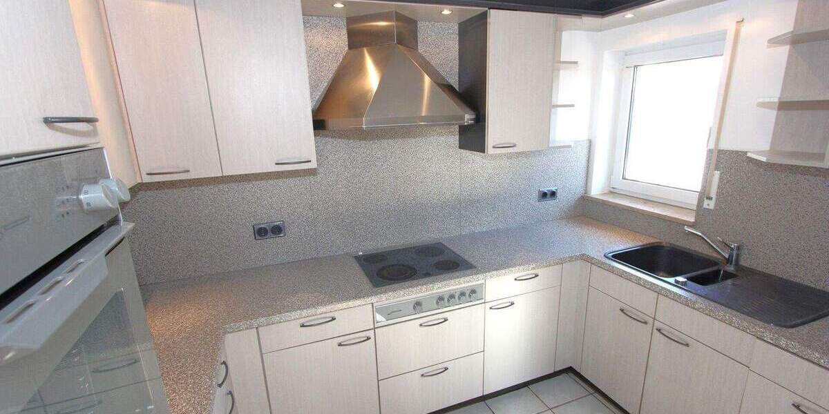 Etagenwohnung Gilching Geisenbrunn - 2 Zimmer, 83 m&sup2;, 1.470&euro; | Angebot:25908917