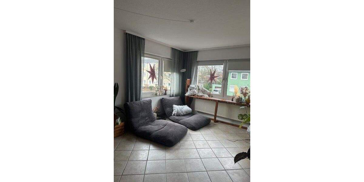Etagenwohnung Hilden Forstbach - 3 Zimmer, 72 m&sup2;, 820&euro; | Angebot:25109475