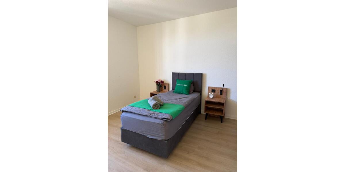 Wohnen auf Zeit Oberhausen - 4 Zimmer, 85 m&sup2;, 10&euro; | Angebot:25873528