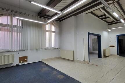 Zu vermieten Räume Geschäft Büroräume Lagerräume zimmer