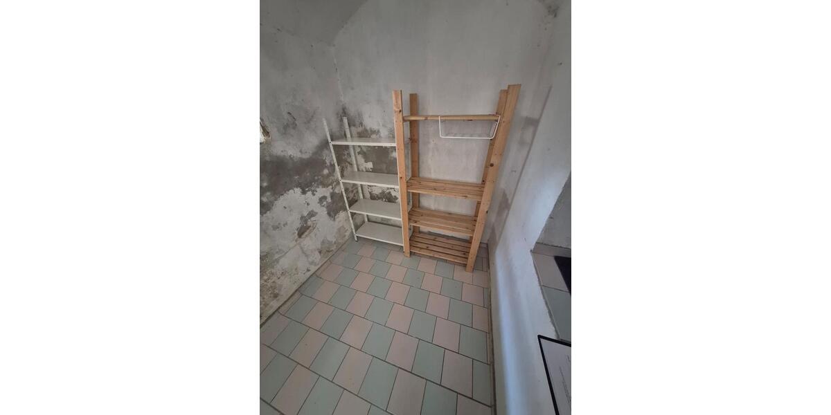 Dachgeschoßwohnung Gotha - 2 Zimmer, 47 m&sup2;, 400&euro; | Angebot:25570574