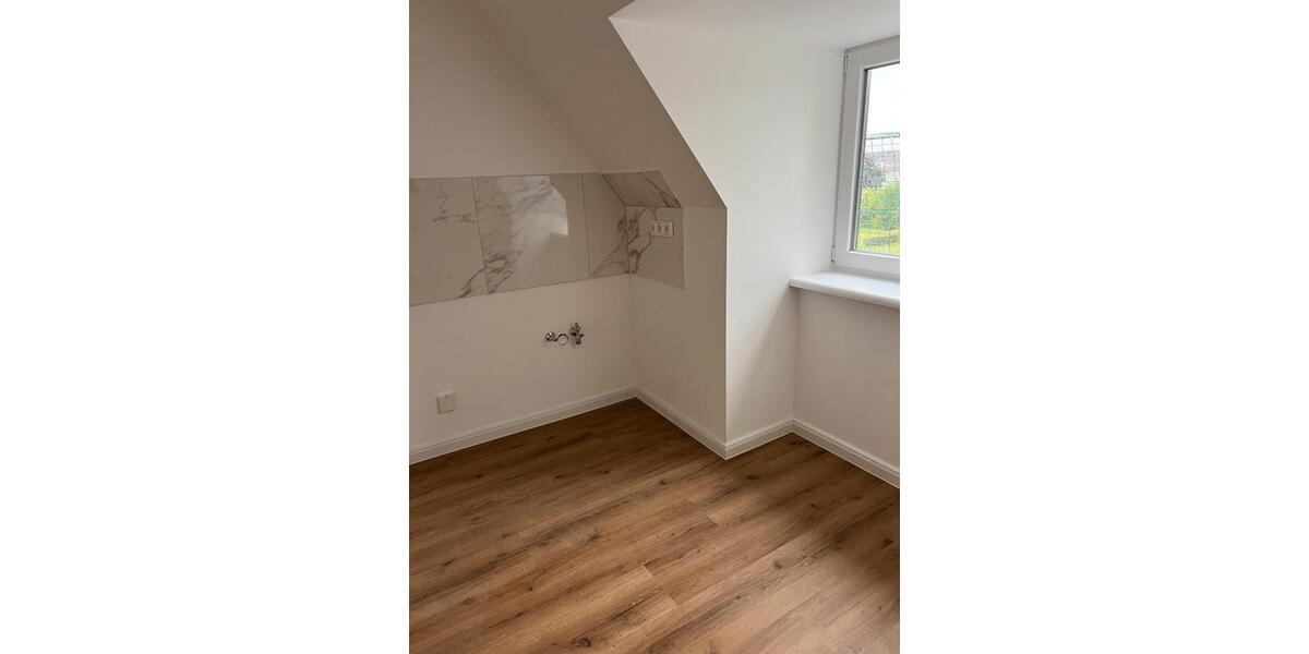 Dachgeschoßwohnung Tasdorf - 3 Zimmer, 58 m&sup2;, 510&euro; | Angebot:24536025