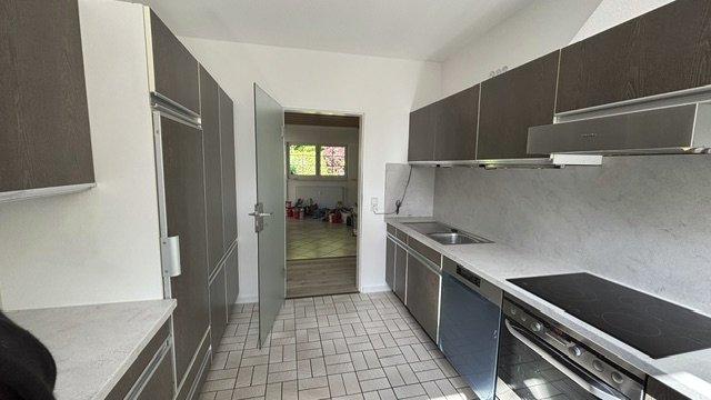 Hochparterre Rosbach vor der Höhe - 3.5 Zimmer, 114 m&sup2;, 1.350&euro; | Angebot:26632471
