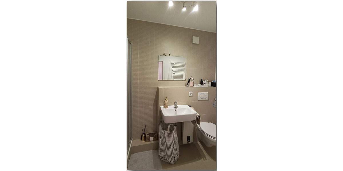 Etagenwohnung Düsseldorf Altstadt - 2 Zimmer, 47 m&sup2;, 980&euro; | Angebot:26107066