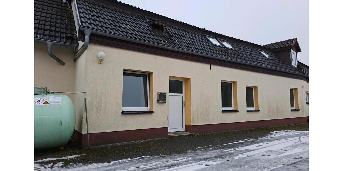 Erdgeschoßwohnung Wittstock/Dosse Dosse - 2 Zimmer, 65 m&sup2;, 323&euro; | Angebot:25150170