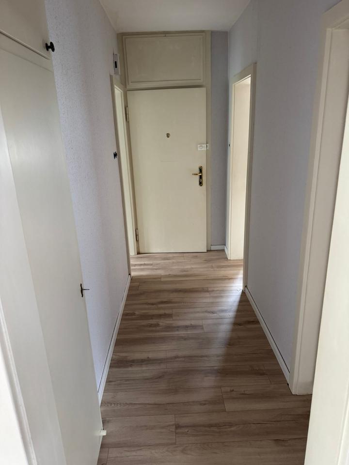 ! Schöne Erdgeschoßwohnung in grüner Lage !