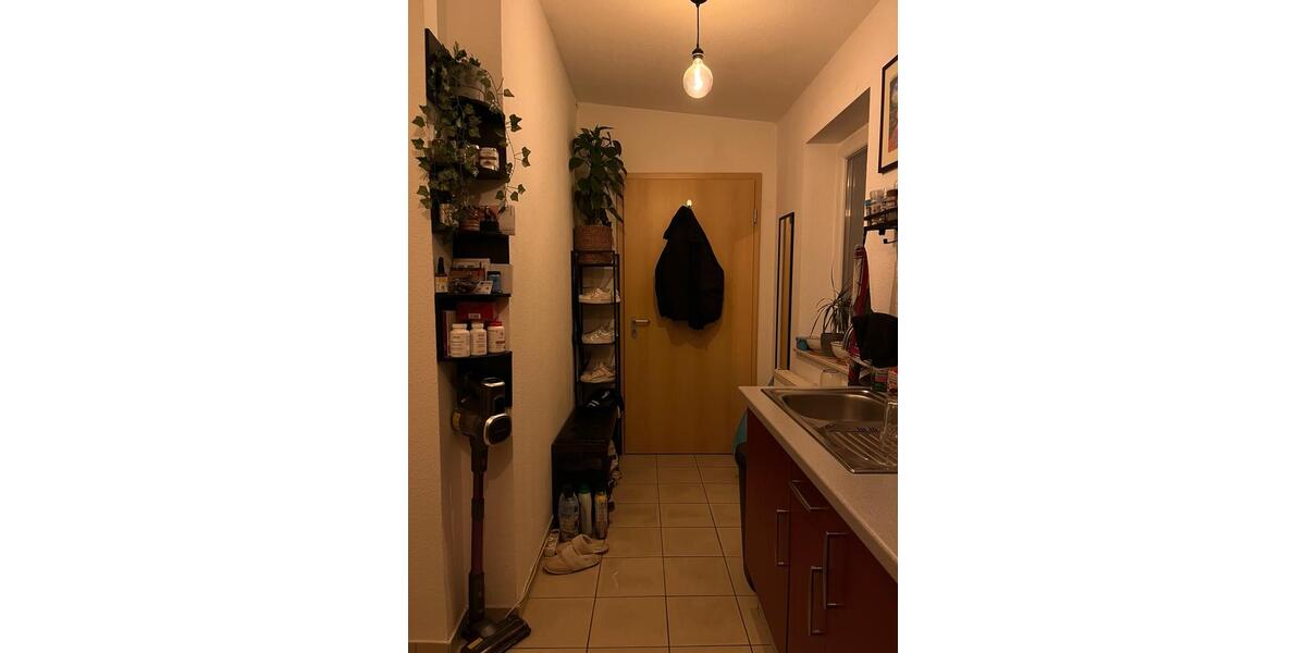 WG-Zimmer in 2er WG mit Balkon Nähe Gießen Bahnhof 1 zimmer