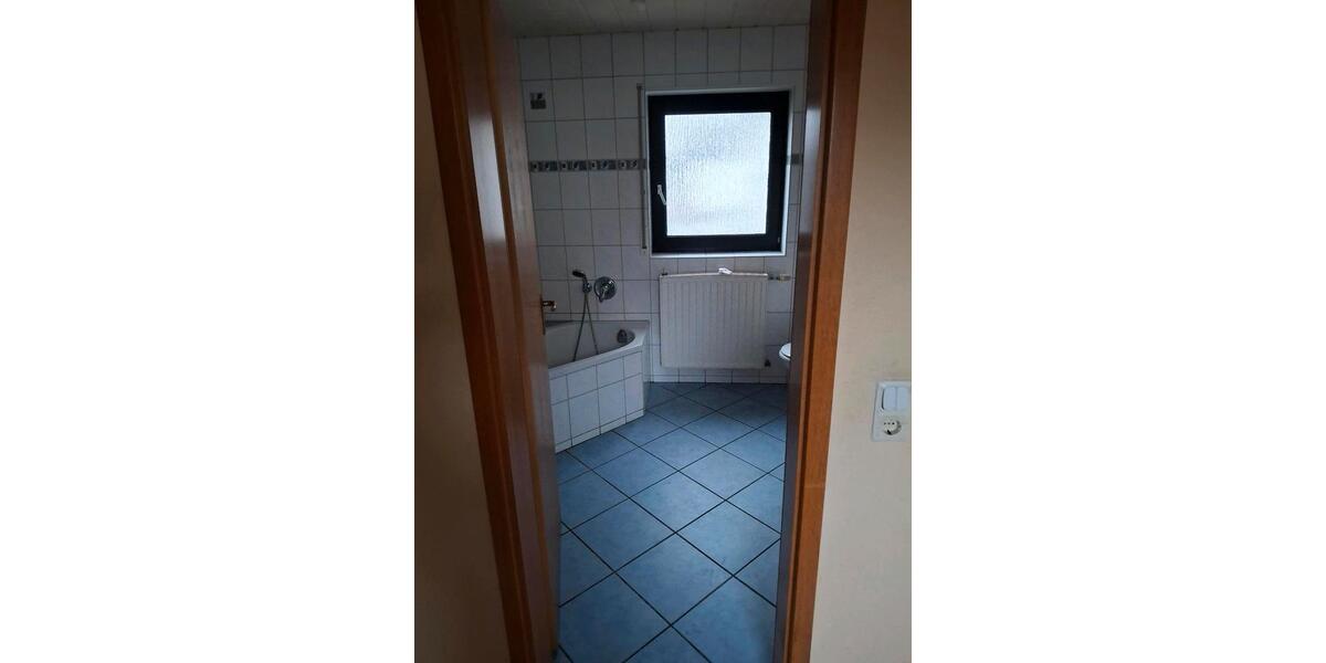 Etagenwohnung Quierschied - 3 Zimmer, 75 m&sup2;, 800&euro; | Angebot:25840291