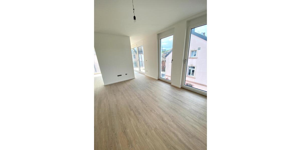 Etagenwohnung Siegburg - 4 Zimmer, 134 m&sup2;, 1.876&euro; | Angebot:24751057