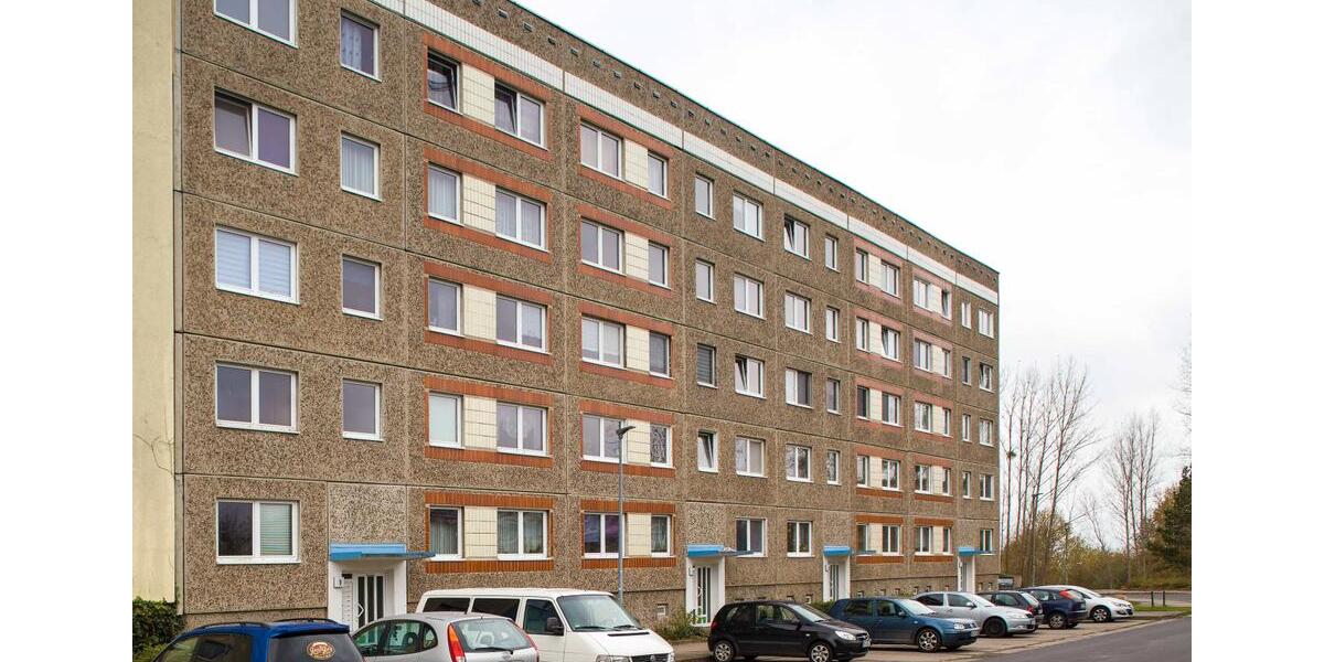 Etagenwohnung Neubrandenburg Datzeberg - 4 Zimmer, 76 m&sup2;, 263&euro; | Angebot:26618123