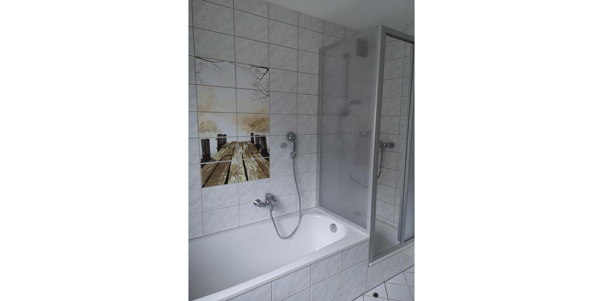 Dachgeschoßwohnung Betzdorf - 3 Zimmer, 79 m&sup2;, 750&euro; | Angebot:24921329