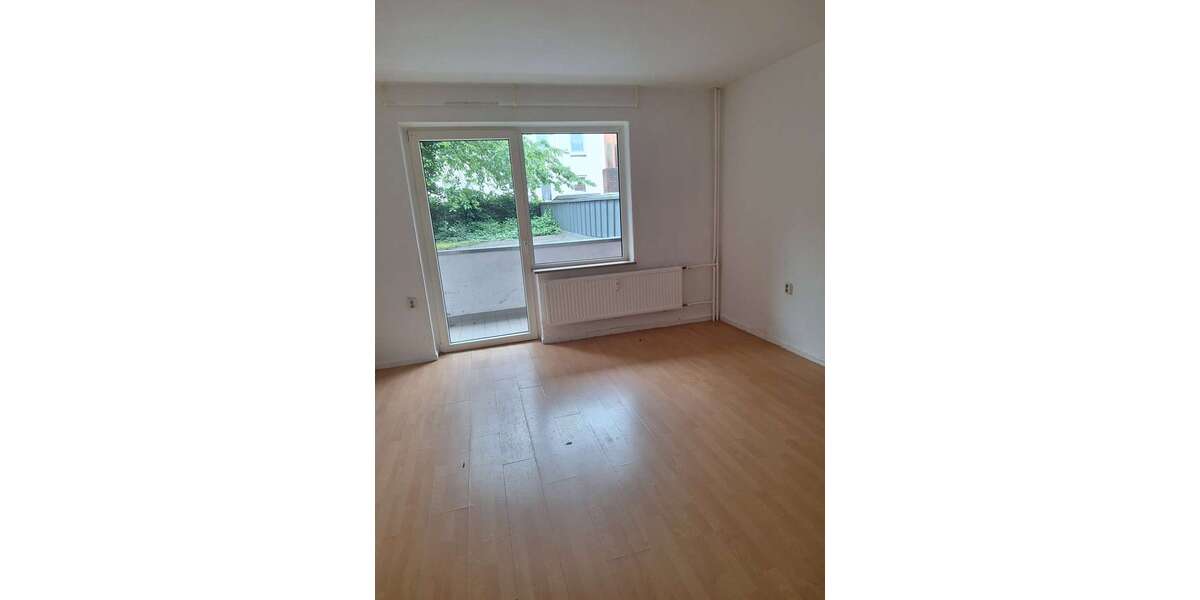 Etagenwohnung Kiel Gaarden-Ost - 2.5 Zimmer, 61 m&sup2;, 480&euro; | Angebot:26180358
