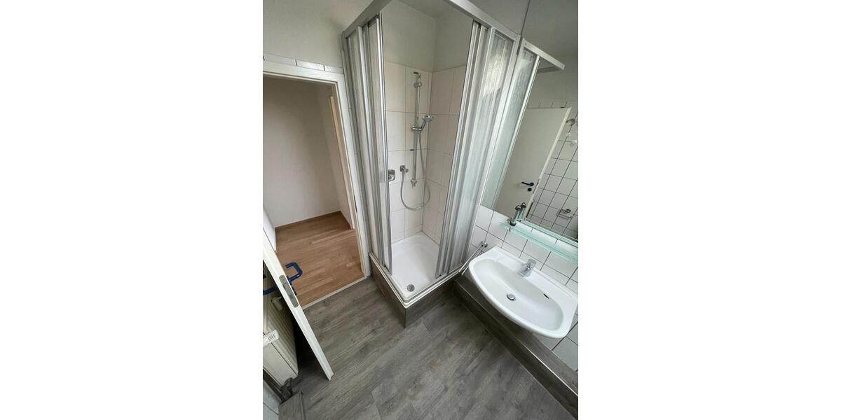 Dachgeschoßwohnung Lingen (Ems) - 3 Zimmer, 98 m&sup2;, 950&euro; | Angebot:24643463