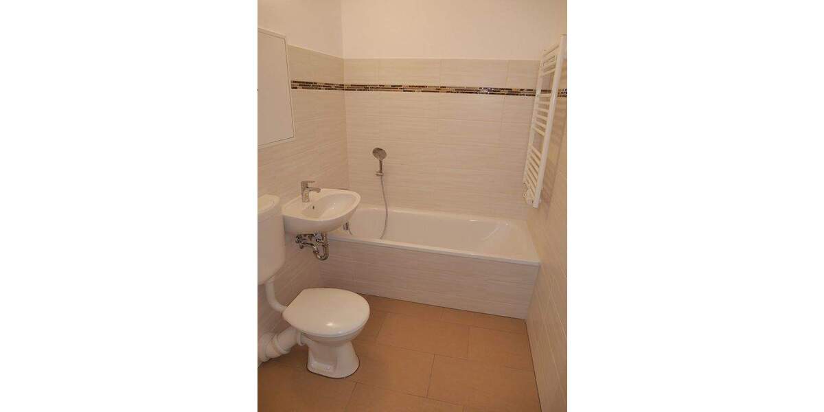 Etagenwohnung Calau - 3 Zimmer, 60 m&sup2;, 363&euro; | Angebot:25748438