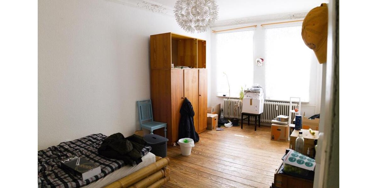 Etagenwohnung Flensburg Altstadt - 5 Zimmer, 136 m&sup2;, 978&euro; | Angebot:25858483