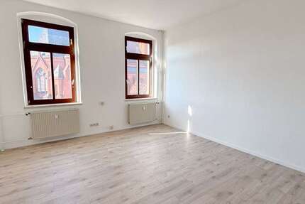 Wohnung zum Mieten in Chemnitz 575 € 108.29 m² 4 zimmer
