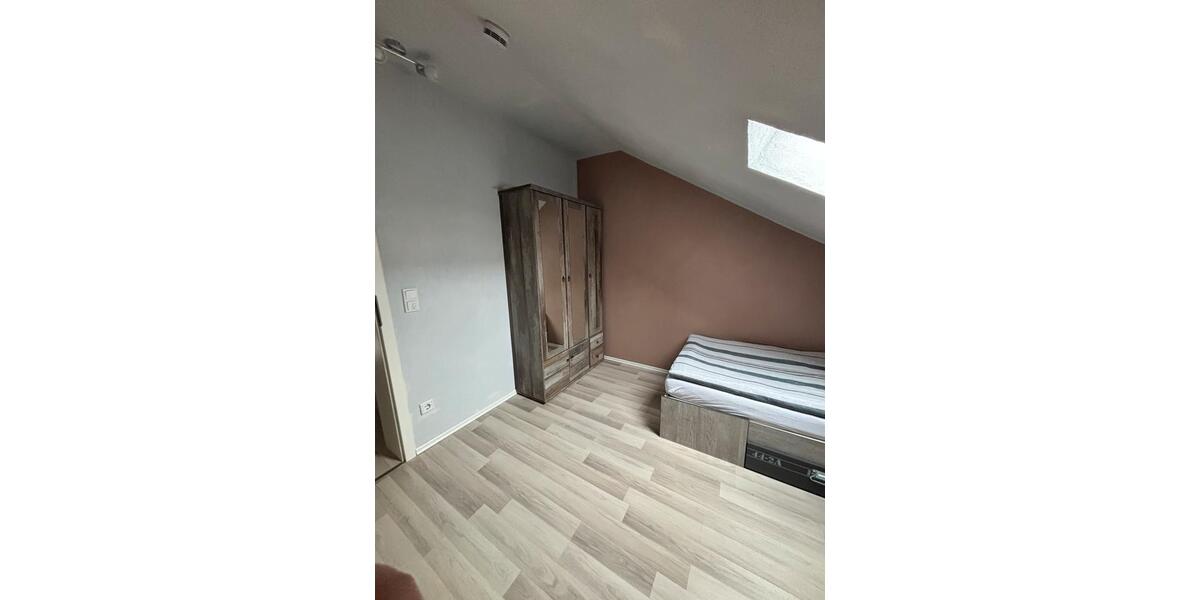 WG Zimmer in Manching 1 zimmer