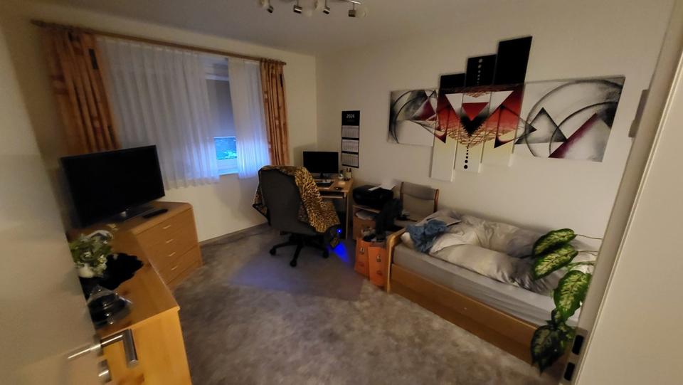 Etagenwohnung Dahlenburg - 5 Zimmer, 130 m&sup2;, 1.450&euro; | Angebot:25128220