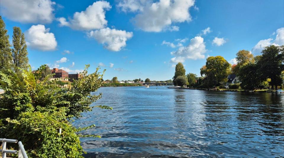 Dachgeschoßwohnung Berlin Treptow-Köpenick - 2 Zimmer, 54 m&sup2;, 1.020&euro; | Angebot:26341776