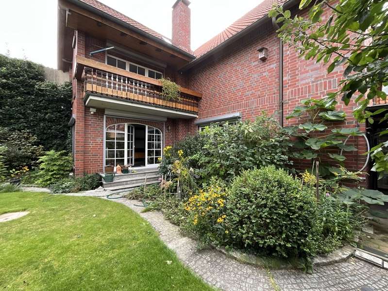Etagenwohnung Gifhorn - 4 Zimmer, 150 m&sup2;, 1.352&euro; | Angebot:26833117