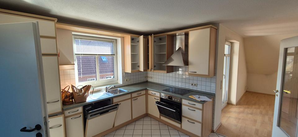 Dachgeschoßwohnung Wittmund - 3 Zimmer, 80 m&sup2;, 600&euro; | Angebot:26621129