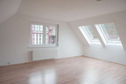 Wohnung Schramberg - 1.5 Zimmer, 60 m&sup2;, 500&euro; | Angebot:27172004