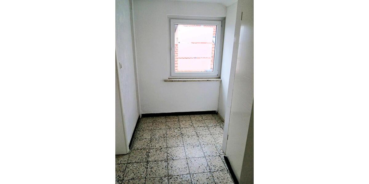 Dachgeschoßwohnung Duderstadt - 3 Zimmer, 60 m&sup2;, 450&euro; | Angebot:25542275