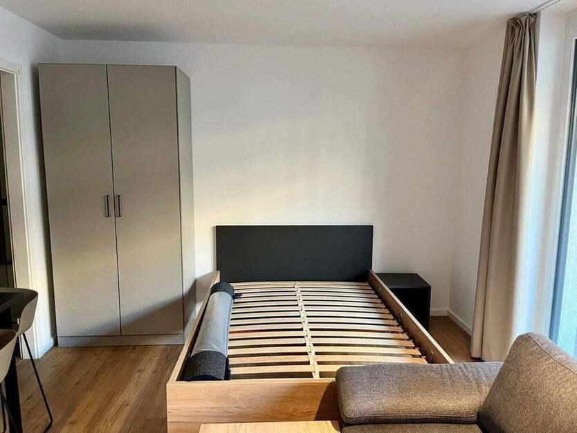Erstbezug! Möblierte 1-Zimmer-Wohnungen mit Balkon!