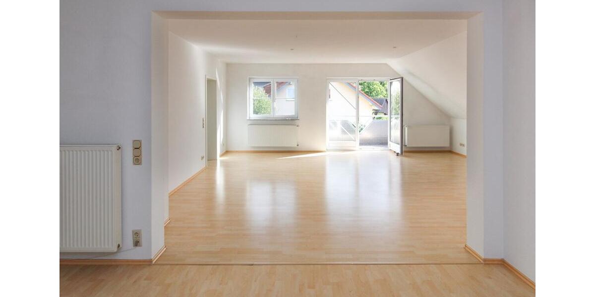 Etagenwohnung Dipperz - 4 Zimmer, 120 m&sup2;, 1.150&euro; | Angebot:22637265