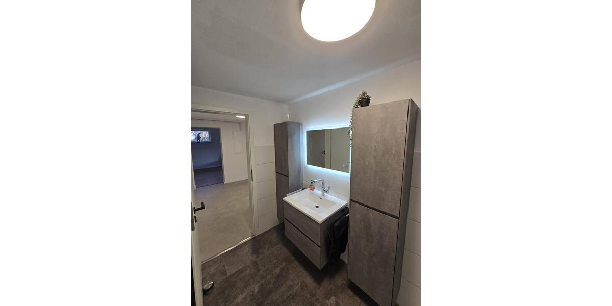 Wohnen auf Zeit Lippstadt Overhagen - 6 Zimmer, 183 m&sup2;, 25&euro; | Angebot:24336727