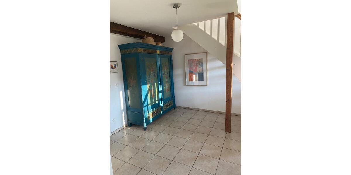 Etagenwohnung Adelheidsdorf - 4 Zimmer, 120 m&sup2;, 996&euro; | Angebot:25656805