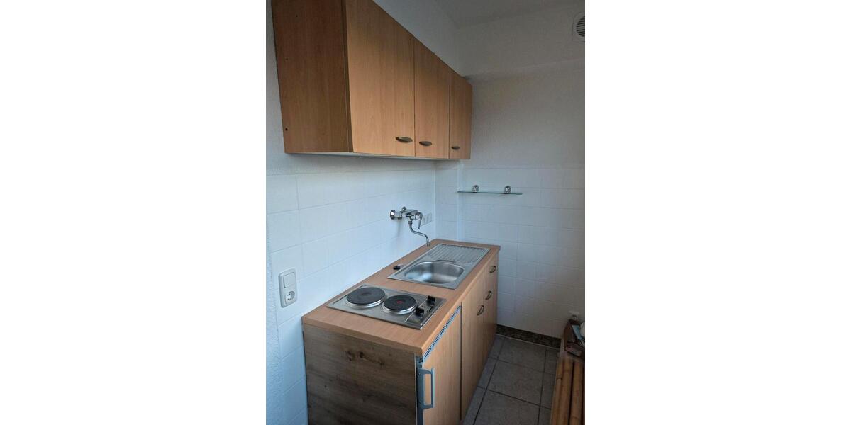 Etagenwohnung Essen Stadtbezirk IX - 1 Zimmer, 30 m&sup2;, 1.200&euro; | Angebot:24565924
