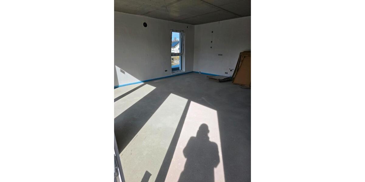 Einfamilienhaus Vlotho - 1 Zimmer, 120 m&sup2;, 1.450&euro; | Angebot:25891408