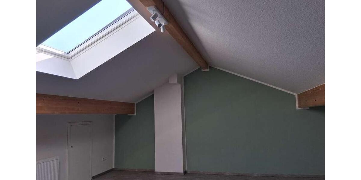 Maisonettenwohnung Brackenheim - 2.5 Zimmer, 104 m&sup2;, 1.210&euro; | Angebot:26611955