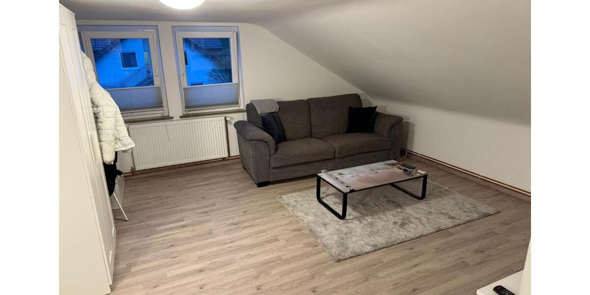 Dachgeschoßwohnung Horn-Bad Meinberg Bad Meinberg - 2 Zimmer, 40 m&sup2;, 320&euro; | Angebot:26337249