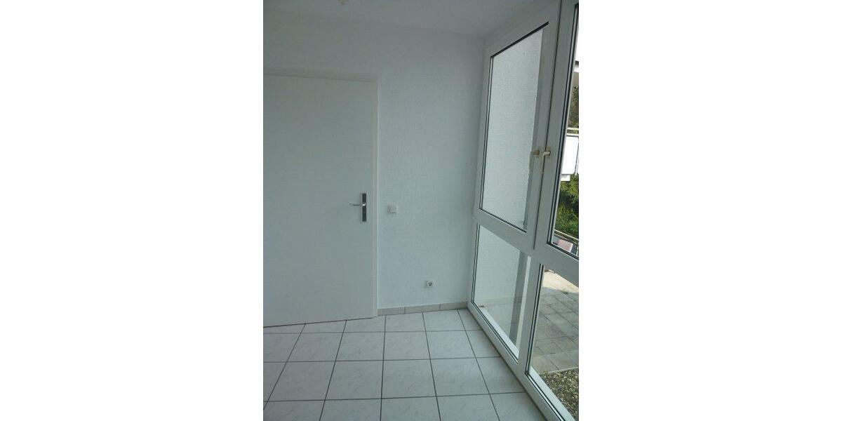 Etagenwohnung Idstein - 2 Zimmer, 66 m&sup2;, 620&euro; | Angebot:26007434