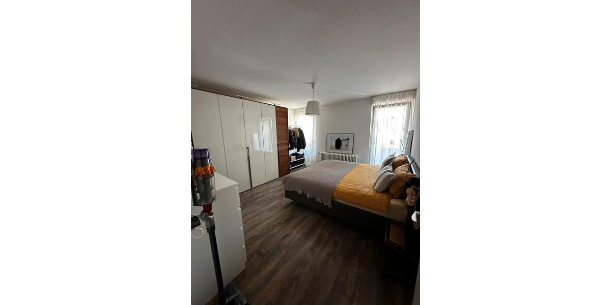 Etagenwohnung Mainz Lerchenberg - 2 Zimmer, 70 m&sup2;, 1.200&euro; | Angebot:26705544