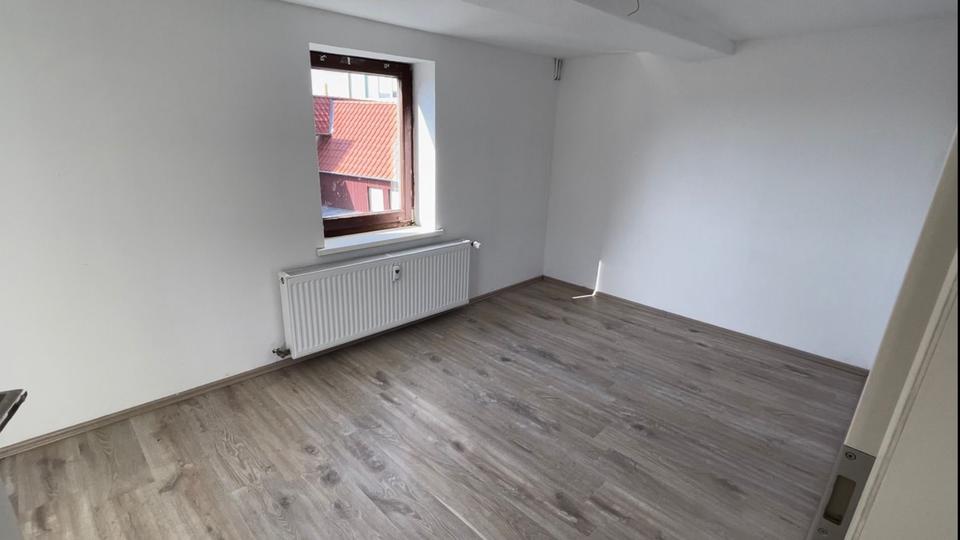Etagenwohnung Goslar Immenrode - 5 Zimmer, 110 m&sup2;, 700&euro; | Angebot:25978194