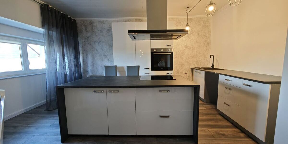 Einzigartige großzügige 3-Zimmer-Wohnung mit Dachterrasse - Etagenwohnung Tiefenbronn | Angebot:25652070