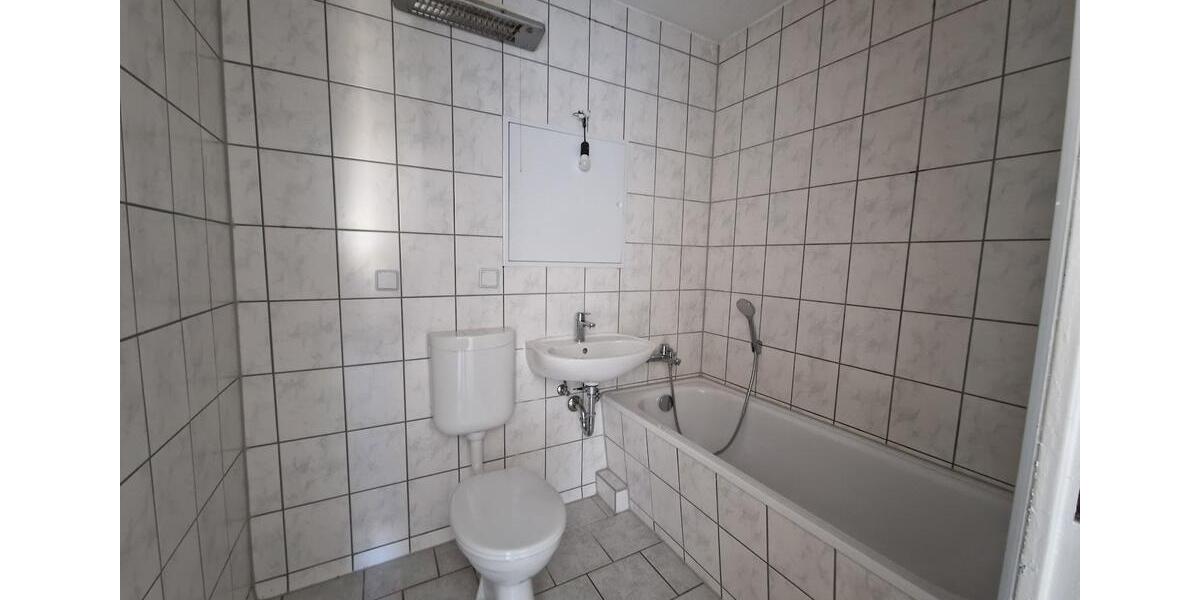 Etagenwohnung Aken (Elbe) - 2 Zimmer, 55 m&sup2;, 165&euro; | Angebot:25254795