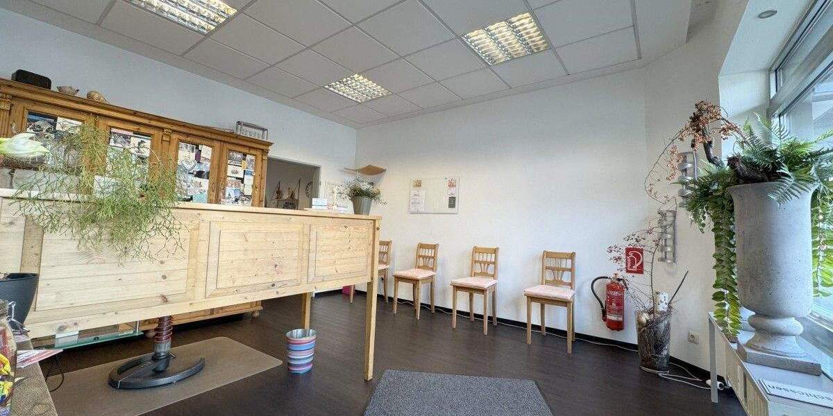 Gewerbeobjekt Oberhausen Osterfeld-West - 1.200&euro; | Angebot:24360018