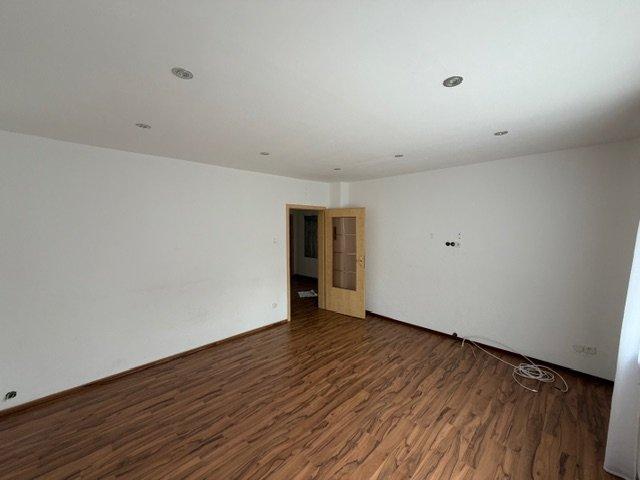 Erdgeschoßwohnung Vellmar - 3 Zimmer, 80 m&sup2;, 950&euro; | Angebot:26022154