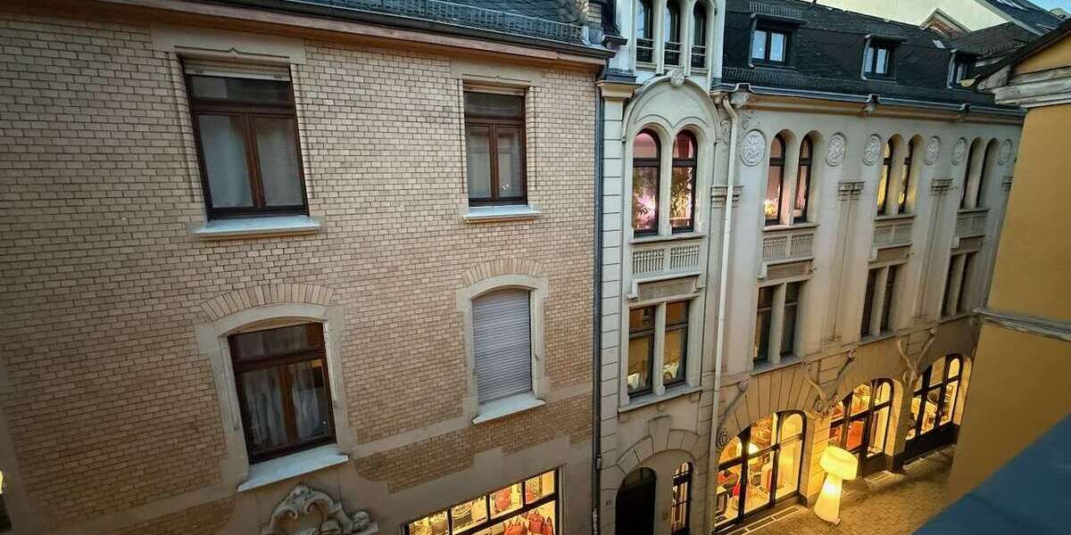 Etagenwohnung Wiesbaden Mitte - 2 Zimmer, 65 m&sup2;, 925&euro; | Angebot:25987743