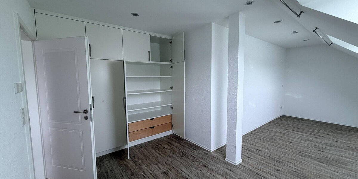 Etagenwohnung Weiler-Simmerberg Ellhofen - 4 Zimmer, 150 m&sup2;, 1.260&euro; | Angebot:26351639