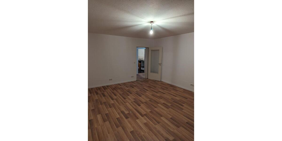 Wohnen auf Zeit Wiesbaden Biebrich - 4 Zimmer, 95 m&sup2;, 1.750&euro; | Angebot:24865999