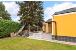 room in sunny house in green Pankow area