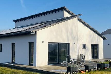 Haus Chorin - 4 Zimmer, 146 m&sup2;, 2.500&euro; | Angebot:25342838