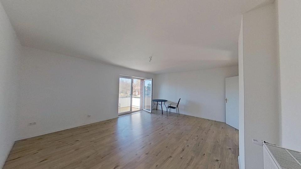 Etagenwohnung Köthen (Anhalt) - 2 Zimmer, 76 m&sup2;, 450&euro; | Angebot:25043846