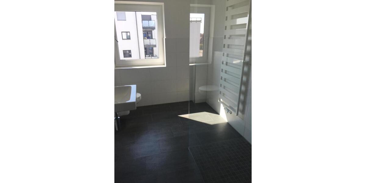 Etagenwohnung Mühldorf am Inn - 3 Zimmer, 85 m&sup2;, 1.065&euro; | Angebot:26658340