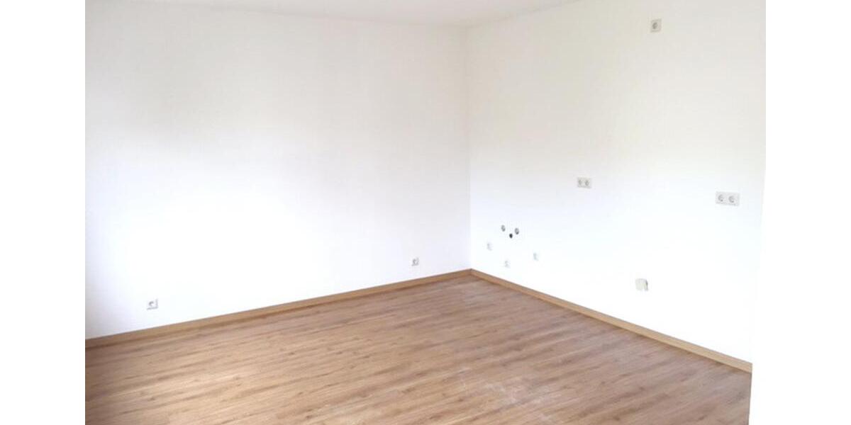 Etagenwohnung Siegburg - 3 Zimmer, 105 m&sup2;, 1.196&euro; | Angebot:26661795